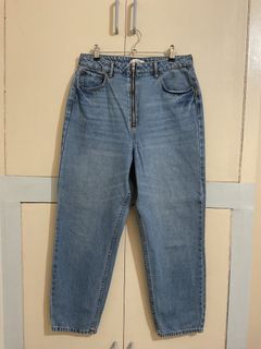 (Category: ) located in . Submitted by style.preloved (Listing ID 1439140623, Image 1). Description: .