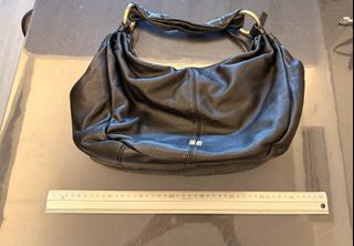 （分類：）位於 。 由 luckyhorse.a9dd60 提交（商品編號 1439153528，圖片 1）。簡介： 。