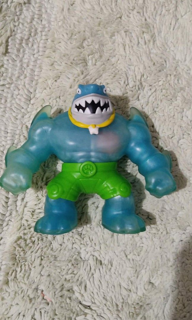 Goo Jit Zu Good Shifters Thrash (Category: Designer & Blind Box Toys) located in Pasig City. Submitted by paxian_bedsheets_777 (Listing ID 1439203488, Image 1). Description: Goo Jit Zu Good Shifters Thrash pre loved sign of usage.