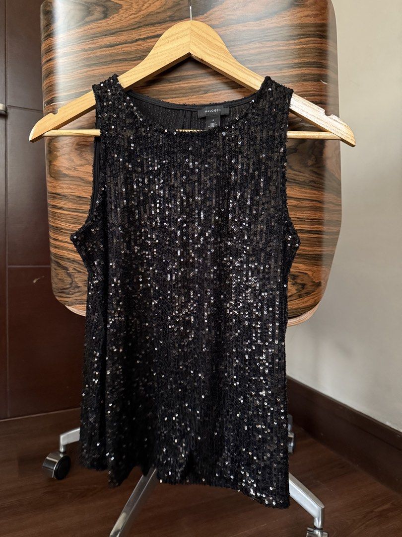 Halogen Black Sequin Top (Category: Sleeveless) located in Quezon City. Submitted by ilovegreekyogurt (Listing ID 1439072067, Image 1). Description: 🍋 never used, just stored in closet 🍋‍🟩 rfs: decluttering 🫐 no when worns! actual photos posted.