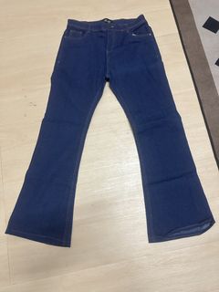 (Category: ) located in . Submitted by missss.preloved (Listing ID 1439087772, Image 1). Description: .