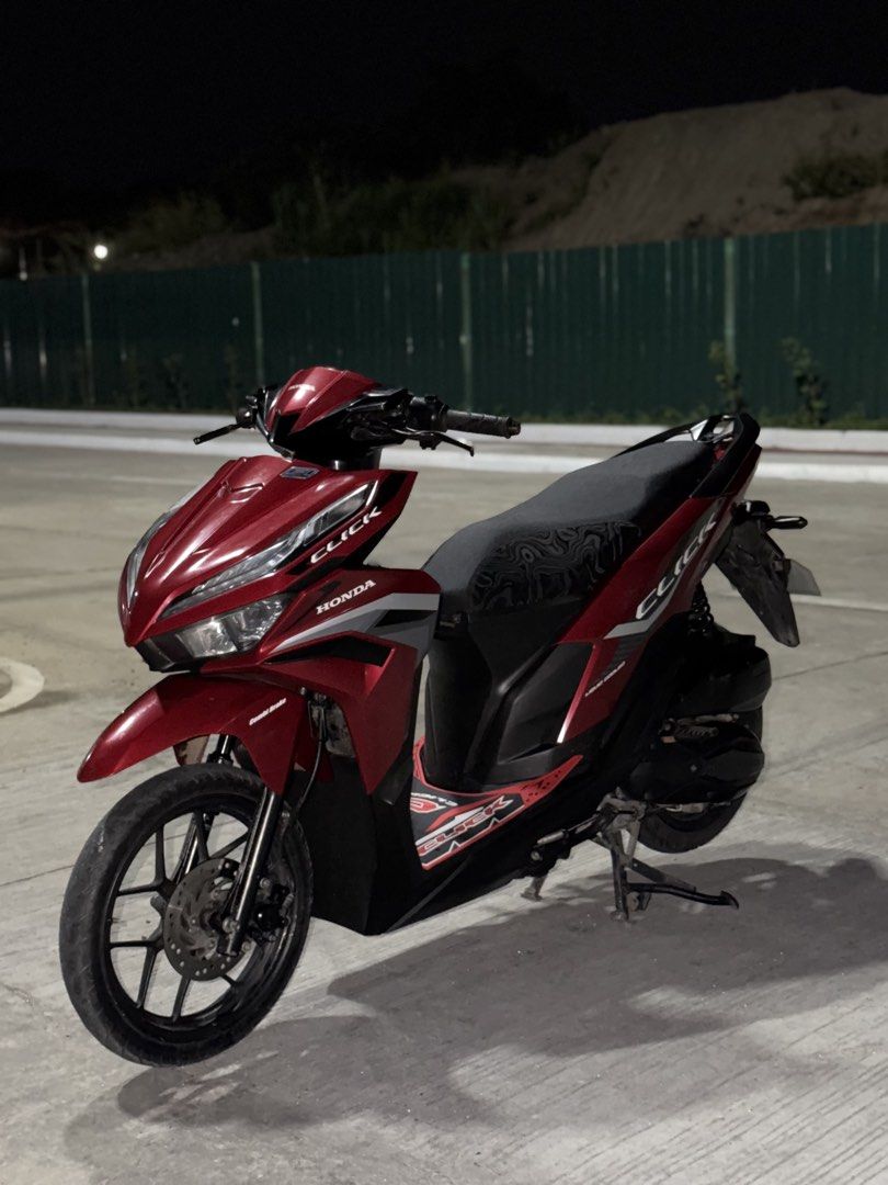 HONDA CLICK 125 V3 2023 (Category: Motorbikes for Sale) located in Manila. Submitted by boldearth.647b50 (Listing ID 1439213137, Image 3). Description: FOR SALE: Honda Click 125 2023 V3 Price: 60k Fixed! ✅ Good Running Condition ✅ All stock ✅ Complete Original Papers ✅ Open Deed of Sale - Ready for Transfer ✅ Registered until March 2027 Note: Original Papers are to follow within 3 months - if failed to issue within given time, money back guarante