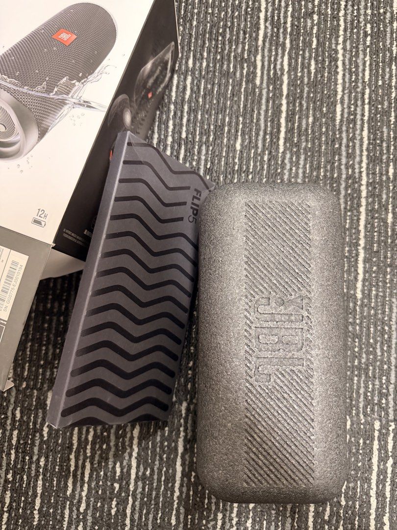 JBL Flip 5 Bluetooth Speaker464344822013634562