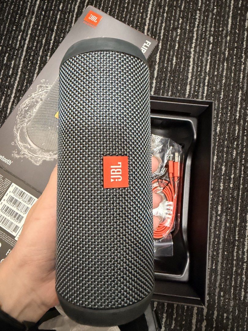 JBL Flip Essential460609785232117763