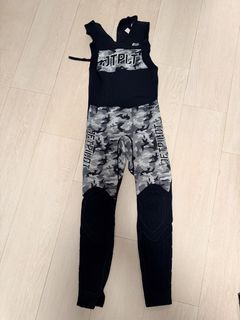 （分類：）位於 。 由 mopigpig 提交（商品編號 1439189373，圖片 1）。簡介： 。