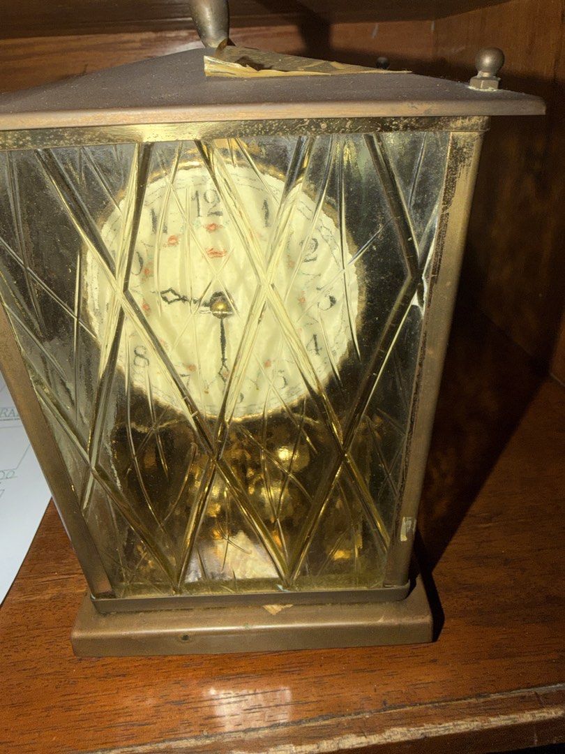 Kamado Vintage Clock (Category: Clocks) located in Las Pinas. Submitted by mightybird.a4339c (Listing ID 1439112456, Image 1). Description: - Vintage Kamado clock - Cream-colored face with floral accents - Brass frame - Features small bells - Classic design with Roman numerals - Perfect for home decor.