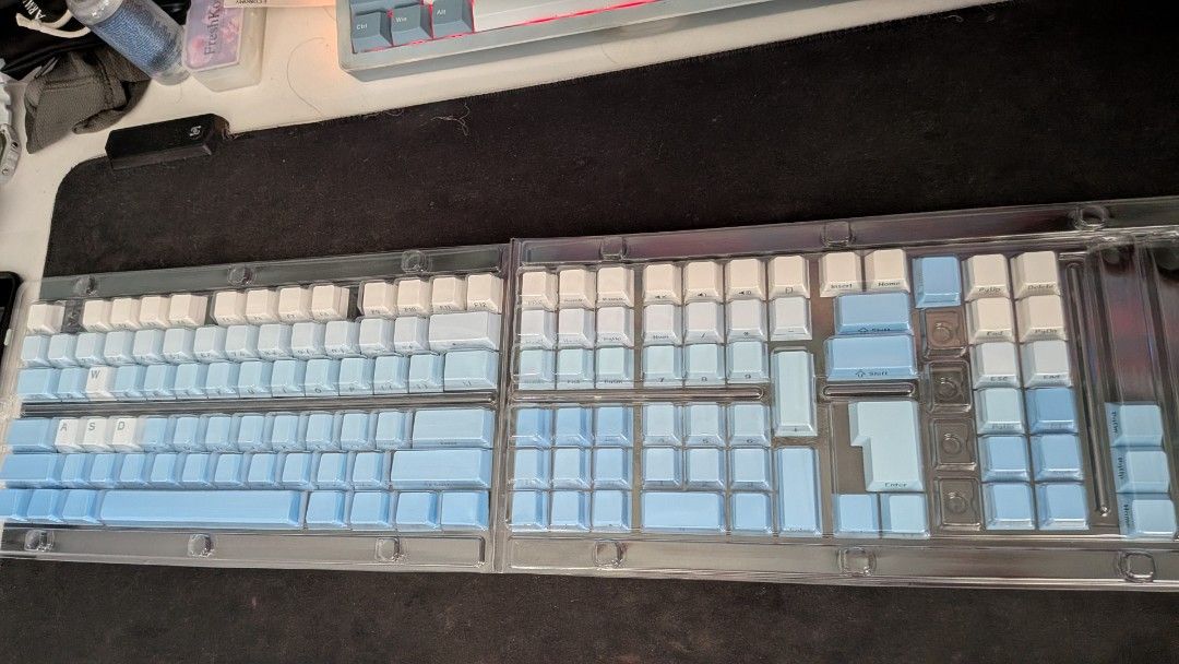 Keycaps Set - Blue and White Gradient460283282708899840