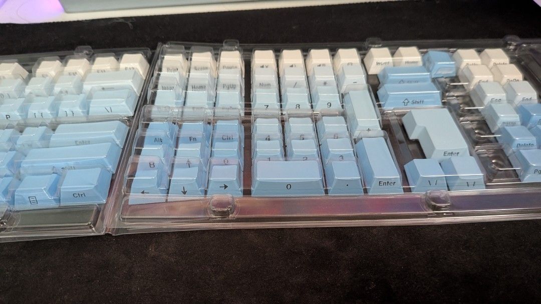 Keycaps Set - Blue and White Gradient460283282708899842