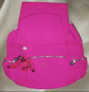 (Category: ) located in . Submitted by thrift.tells (Listing ID 1439172817, Image 1). Description: .