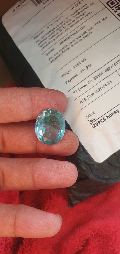 Large Faceted Gemstone (Category: Luxury Accessories) located in Zamboanga. Submitted by sarahjaneatari (Listing ID 1439208460, Image 2). Description: - Light blue gemstone - Round shape with multiple facets - Glows green under UV light di ko sure anong gemstone to sa may gusto nalang.