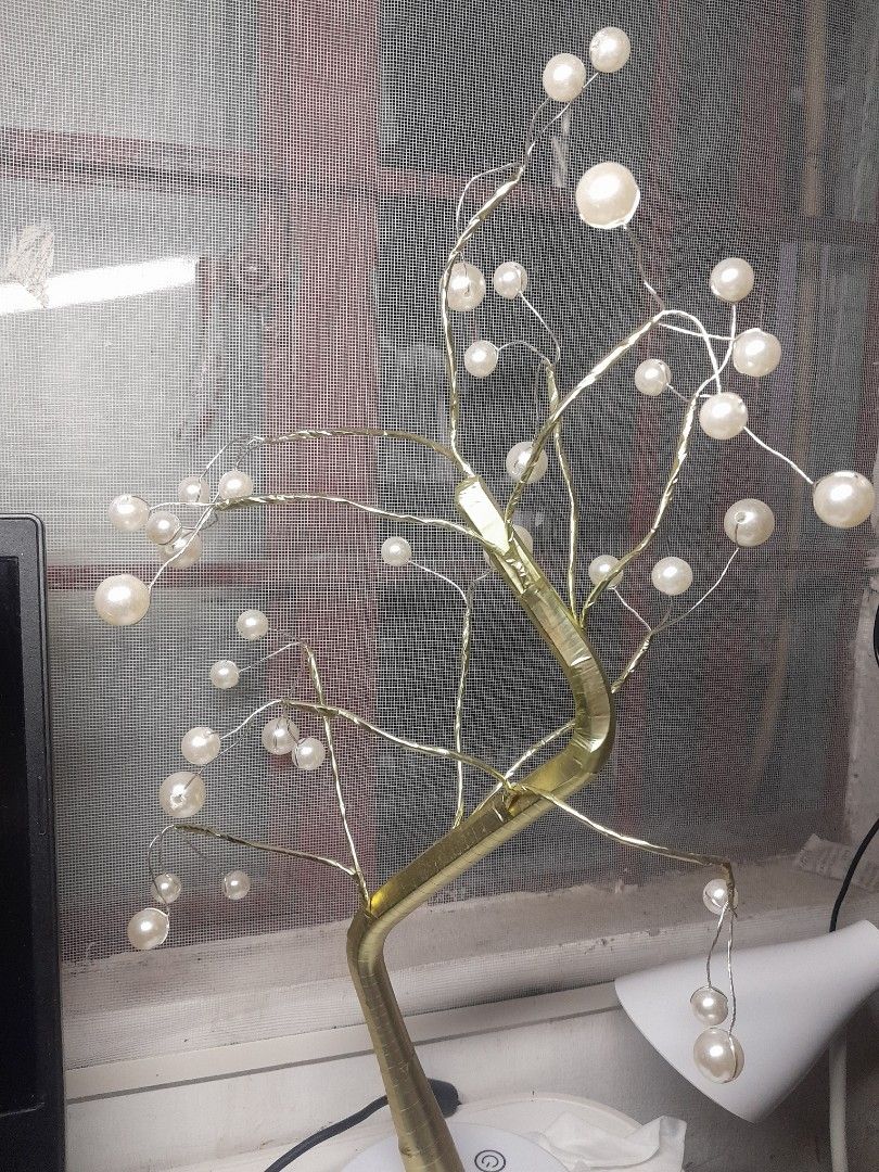 LED Branch Lamp (Category: Lighting) located in Muntinlupa City. Submitted by phizz.whizzing (Listing ID 1439181340, Image 2). Description: - Gold branch design with LED lights - Emits a warm, inviting glow - Artistic and unique appearance - Perfect for creating ambiance - Plugs into a standard outlet.