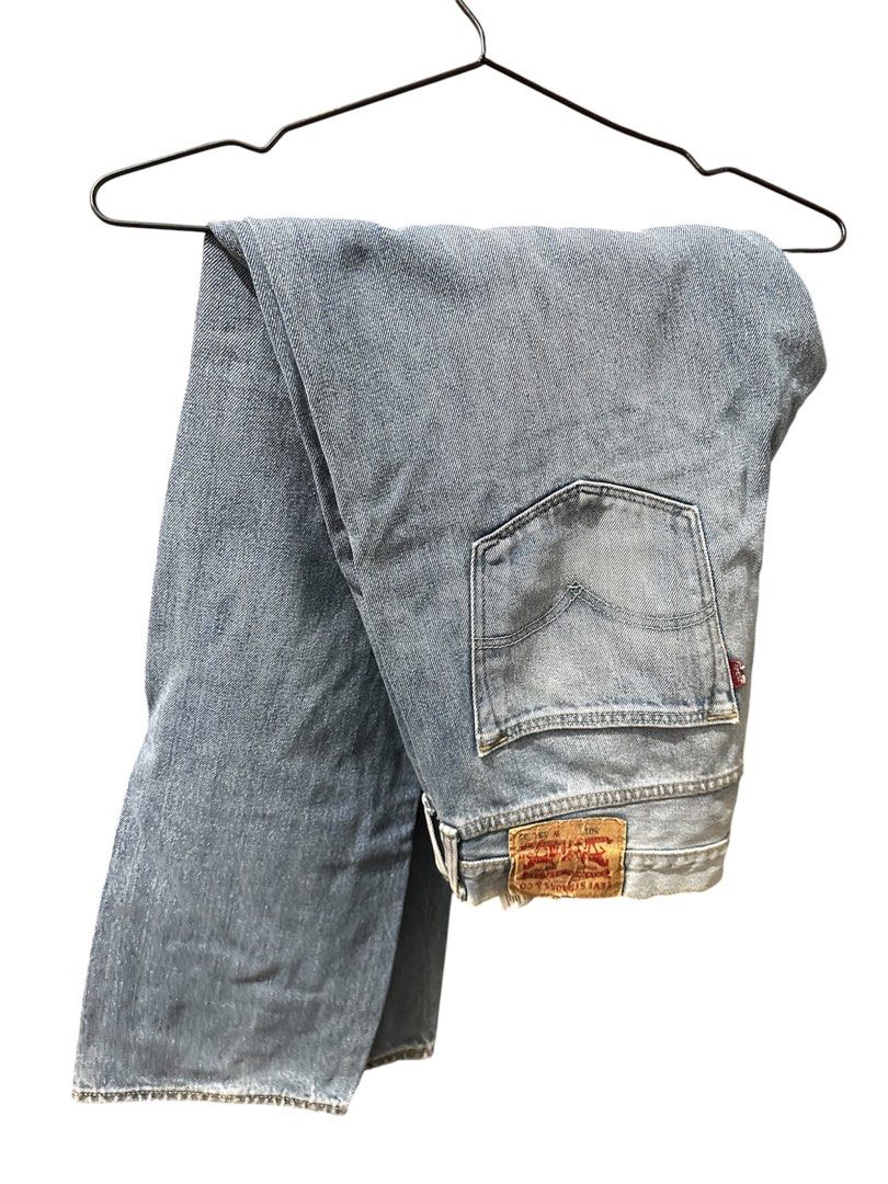 Levi's 501 Jeans - W33 L32 (Category: Jeans) located in Santa Rosa. Submitted by jpeg.looo (Listing ID 1439112239, Image 1). Description: - Levi's 501 jeans - Light wash - Straight leg - Size: W33 L32 - Button fly - Classic five-pocket design - Levi's red tab - Levi's logo on back pocket.