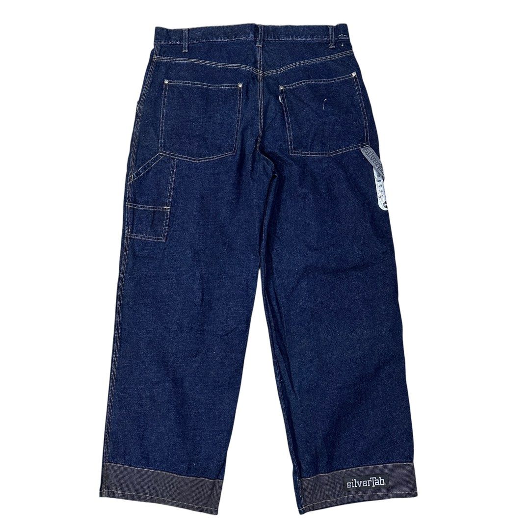 LEVIS SILVERTAB | Vintage Baggy Carpenter Jeans (Category: Jeans) located in Lapu Lapu. Submitted by nervecloset (Listing ID 1439194055, Image 1). Description: LEVIS SILVERTAB | Vintage Baggy Carpenter Jeans size 38 on tag Actual measurements shown in photos Brandnew condition 3650 + sf.