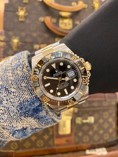 (Category: ) located in . Submitted by redrabbitluxury_singpore (Listing ID 1439183871, Image 1). Description: .