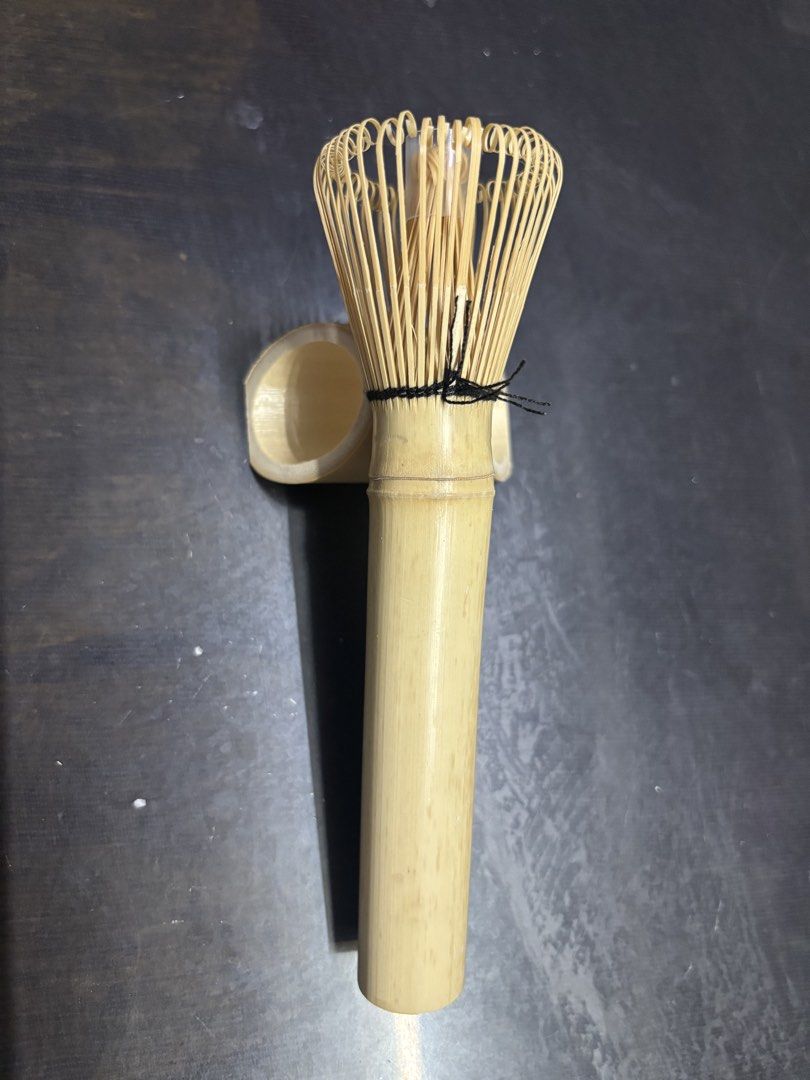 Long handle Bamboo Matcha Whisk and Holder (Category: Coffee & Tea Tableware) located in Makati City. Submitted by bbnski (Listing ID 1439194793, Image 1). Description: - Brand new bamboo matcha whisk and holder. - from japan.