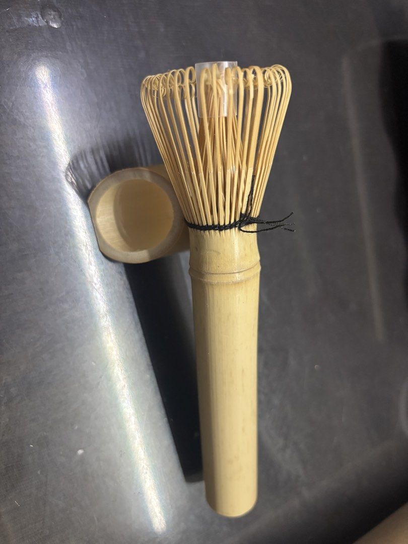 Long handle Bamboo Matcha Whisk and Holder (Category: Coffee & Tea Tableware) located in Makati City. Submitted by bbnski (Listing ID 1439194793, Image 3). Description: - Brand new bamboo matcha whisk and holder. - from japan.