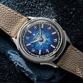 (Category: ) located in . Submitted by luxury_timepiece (Listing ID 1439069198, Image 1). Description: .