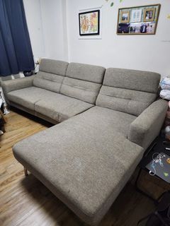 (Category: ) located in . Submitted by lisaanguy00683 (Listing ID 1439182495, Image 1). Description: .