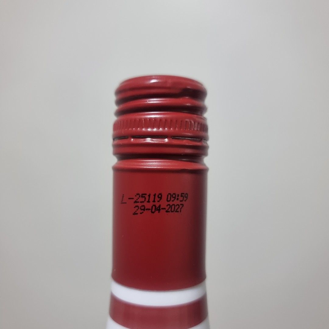 Luis The Marinero Red Sangria (Category: Beverages) located in Pasig City. Submitted by lesmitch (Listing ID 1439146158, Image 3). Description: - Authentic Spanish Luis The Marinero Red Sangria - Expiration Date: April 29, 2027 ~ Check all photos for the item's actual condition and measurements ~ Payment is via gcash, pay maya or bdo ~ Shipping is via lalamove, grab, j&t or you can book your own preferred courier ~ Message me for other details.