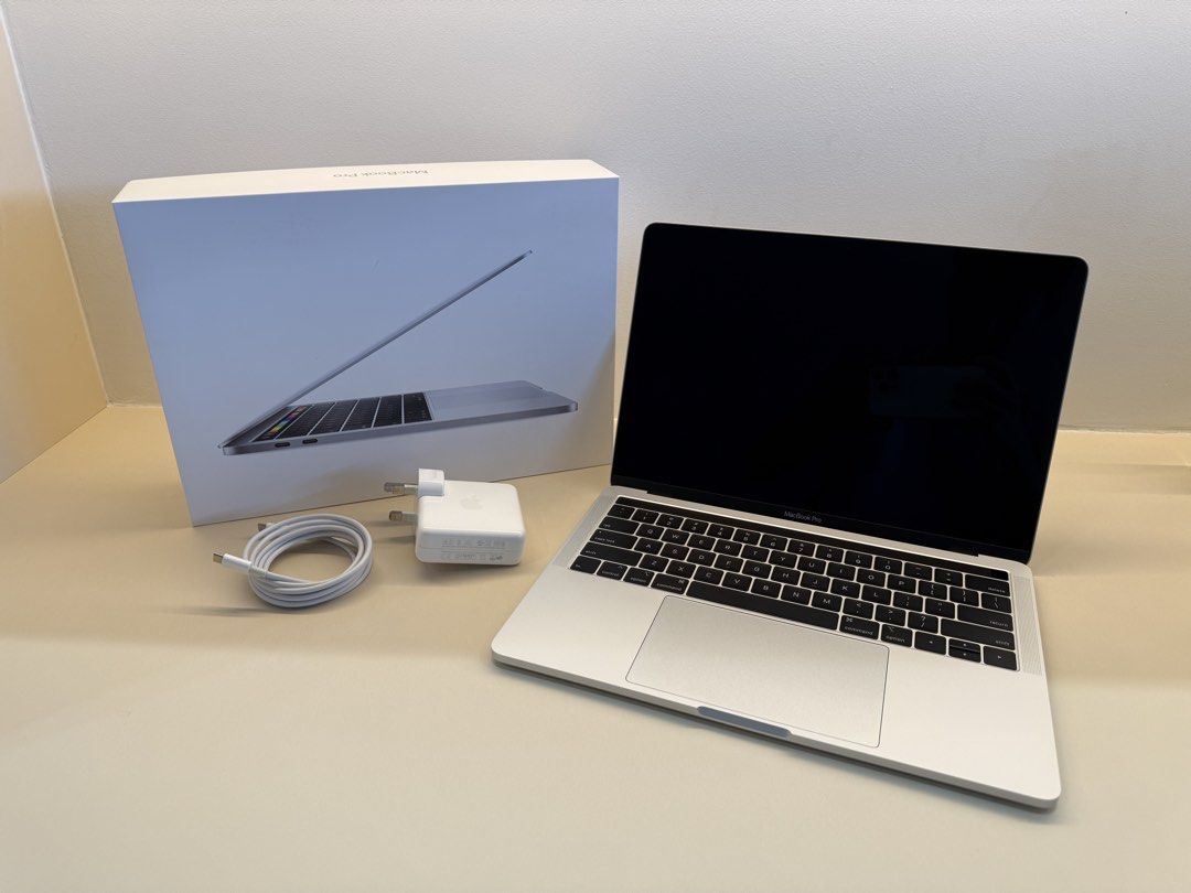 MacBook Pro 13-inch (2019)460160536067461120