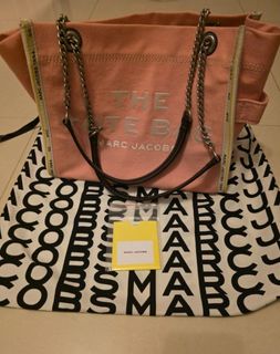（分類：）位於 。 由 maoleung 提交（商品編號 1439202436，圖片 1）。簡介： 。