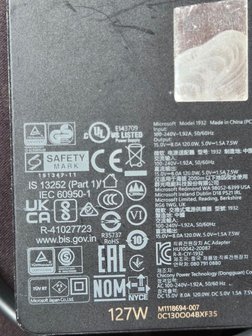 Microsoft Surface 127W Power Supply460166819794790403