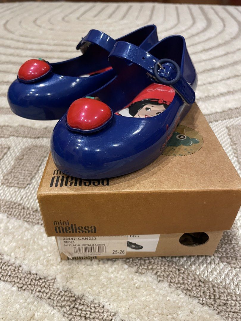 Mini Melissa Disney Sweet Love (Category: Babies & Kids Fashion) located in Quezon City. Submitted by mikerob16 (Listing ID 1439078203, Image 1). Description: Never Used Mini Melissa. No Issues. With Box. .