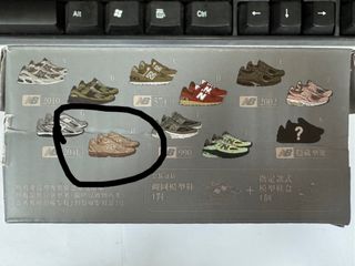 （分類：）位於 。 由 sneakers_boy 提交（商品編號 1439126136，圖片 1）。簡介： 。