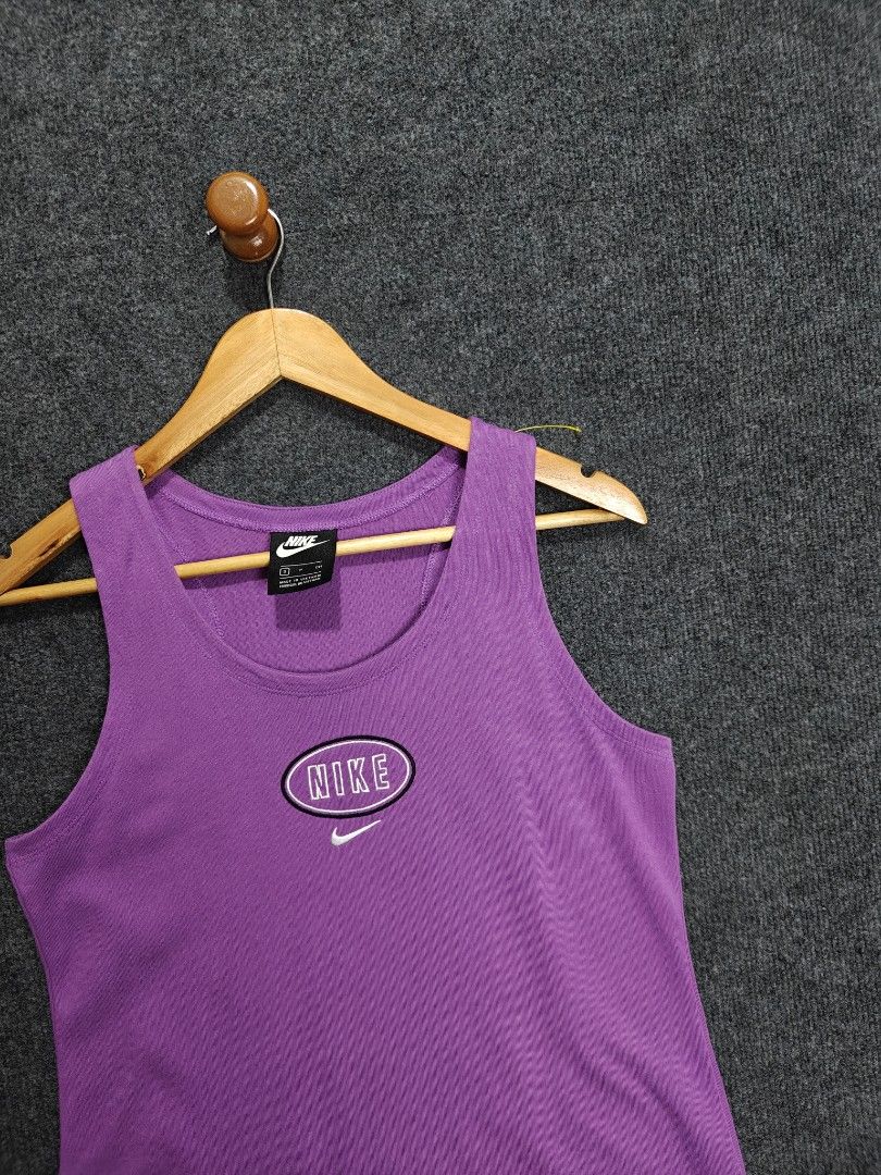 Clearance Sale ❗Nike Purple Tank Top (Category: Activewear) located in Alaminos. Submitted by epargne (Listing ID 1439086901, Image 2). Description: Nike Purple Tanktop Condition: Perfect ! Color rate: 10/10 Size: Small - Medium Measurement: ⬇️⬇️⬇️ Length' 26 'Width' 17.5 Issue: None.