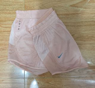(Category: ) located in . Submitted by gowicollection28 (Listing ID 1439241325, Image 1). Description: .