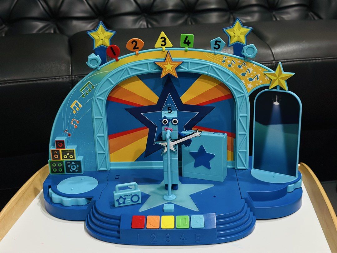 Numberblocks Stage Numberblocks stage set with figures, Hobbies & Toys, Toys & Games on ...