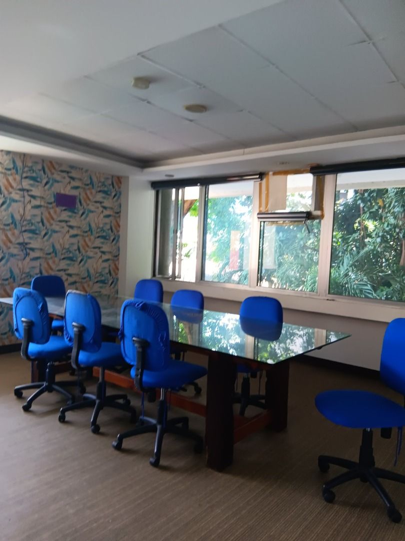 Office Space for Rent - Roxas Blvd, Pasay City (Category: Commercial) located in Solano. Submitted by nikkaangelacaddawan (Listing ID 1439123973, Image 2). Description: Ideal for corporate headquarters, satellite offices, or small business operations. • Floor Area: 161.90 SQM • With kitchen area, conference rooms, and own comfort room (CR) • Ready for immediate occupancy • Open for viewing • Prime location along Roxas Boulevard, Pasay City • Acce