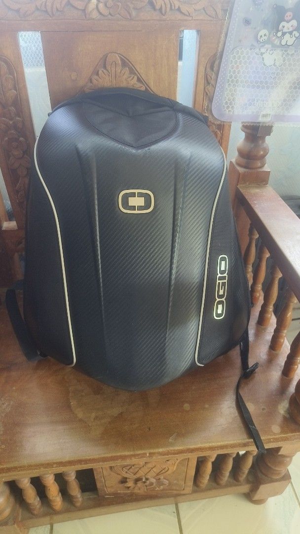 OGIO Backpack (Category: Backpacks) located in Tarlac. Submitted by its_jess (Listing ID 1439090811, Image 1). Description: - OGIO black backpack (from Australia) - Padded back panel for comfort - Adjustable shoulder straps - Multiple compartments for storage - Top handle for easy carrying - Features the OGIO logo.
