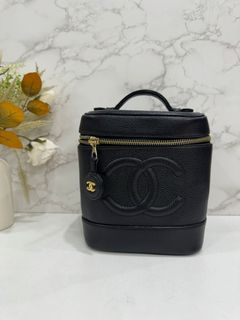 (Category: ) located in . Submitted by i1bag (Listing ID 1439156616, Image 1). Description: .