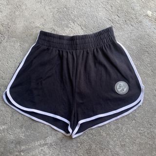 (Category: ) located in . Submitted by holy.thrift (Listing ID 1439087486, Image 1). Description: .