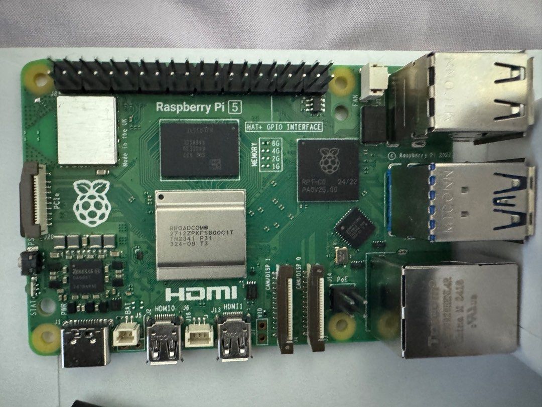 Raspberry Pi 5 8gb with Accessories460519930048686081