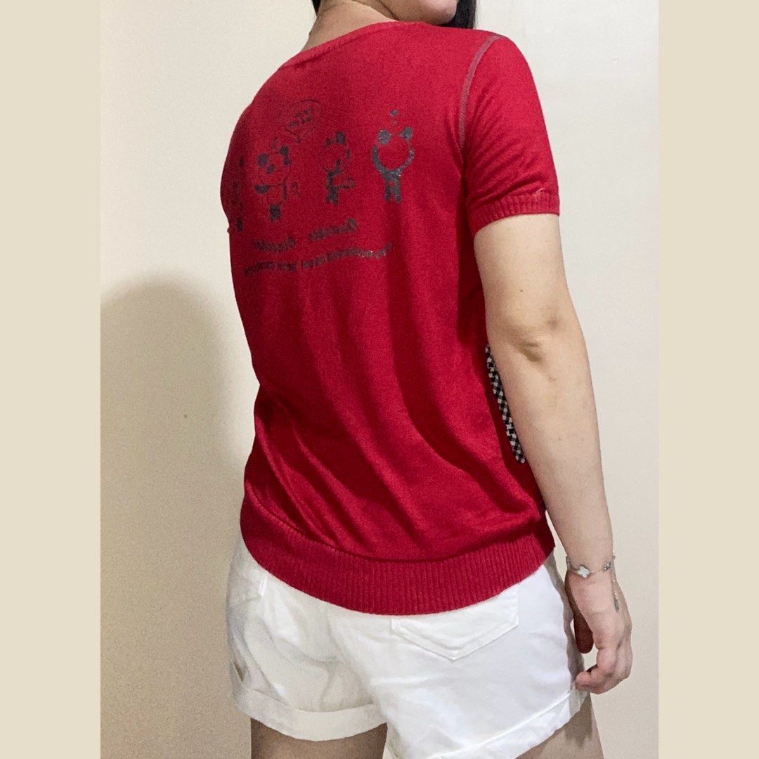 Red Knitted Top with panda print(Ukay/Pre-loved) (Category: Blouses) located in Pangil. Submitted by shiy_shiy05 (Listing ID 1439195439, Image 2). Description: 📌no rush shipping 📌need wash Size: Medium-Large.