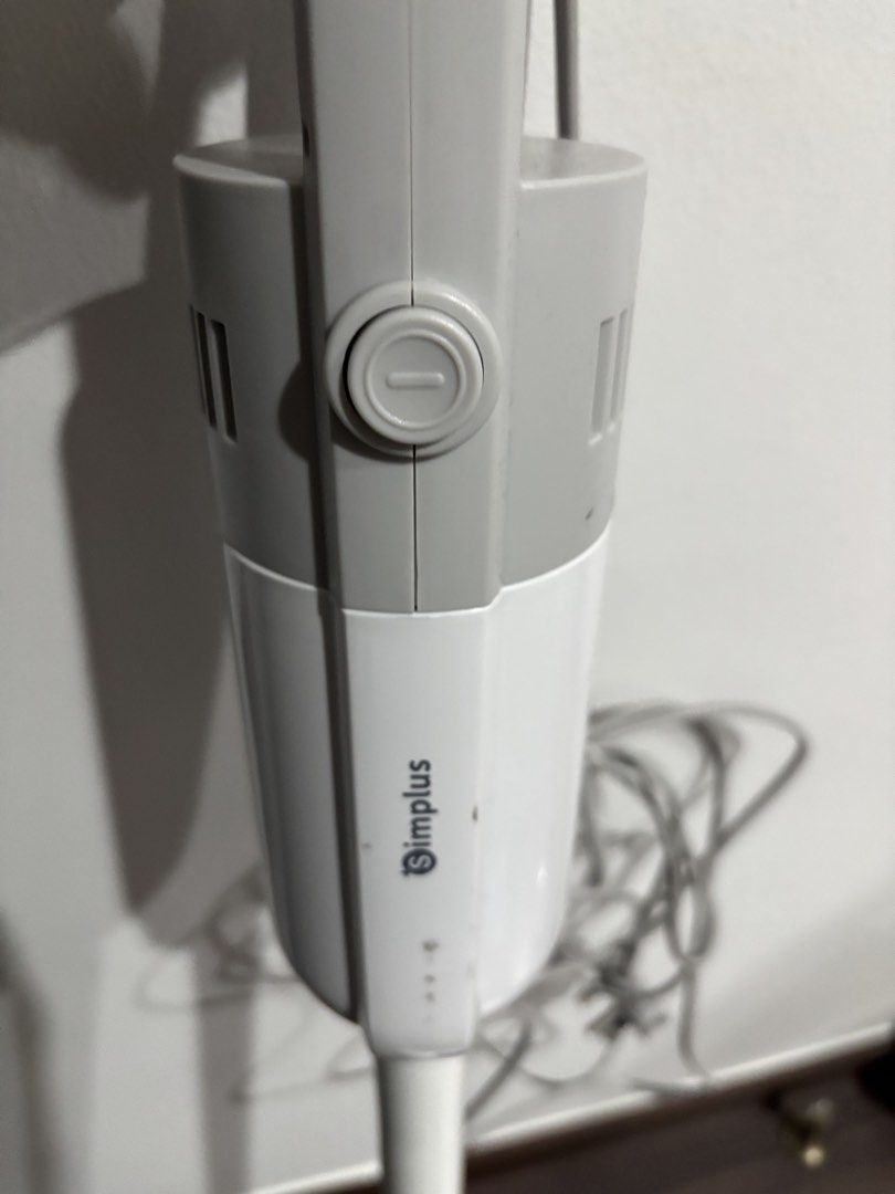 Simplus Corded Vacuum Cleaner (Category: Vacuum Cleaner & Housekeeping) located in Singapore. Submitted by greillz (Listing ID 1439070178, Image 2). Description: - Simplus corded vacuum cleaner - Tested and working - Includes filter - Corded for continuous power - Perfect for quick cleanups.