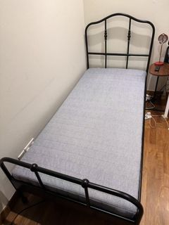 (Category: ) located in . Submitted by xkymax (Listing ID 1439109568, Image 1). Description: .