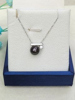 (Category: ) located in . Submitted by Myjewelryroom (Listing ID 1439197438, Image 1). Description: .