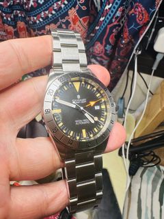 (Category: ) located in . Submitted by zhabalang1.0 (Listing ID 1439176280, Image 1). Description: .