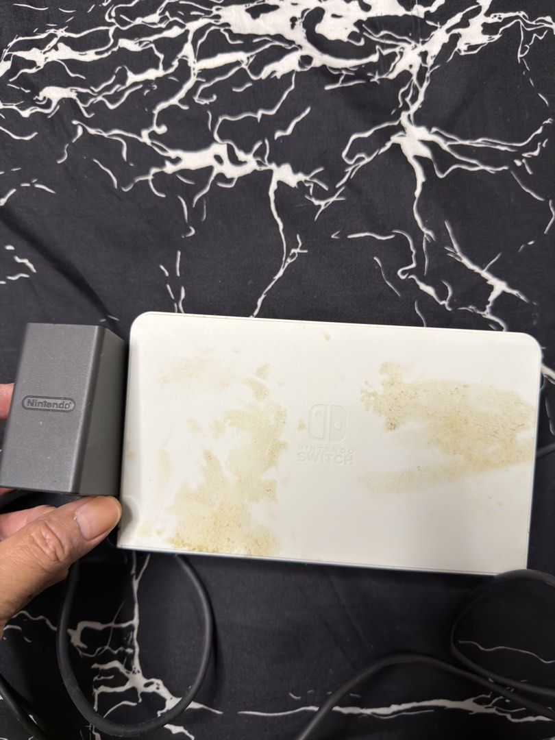 switch oled (Category: Nintendo) located in Singapore. Submitted by csplayer18 (Listing ID 1439219424, Image 3). Description: switch oled. 2nd gen.. defect is left anolog rubber worn out comes wih original charger and dock only. no scratch on screen. .