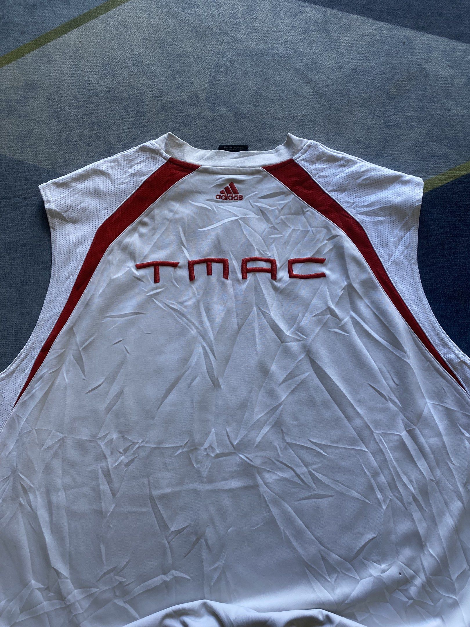 Tmac x Adidas (Category: Activewear) located in Inodaran. Submitted by sai_thriftdrift (Listing ID 1439245502, Image 3). Description: Dimes 22 x 31 Issue not shown pinhole minimal Condition 9.8/10 Color rate 9.8/10.
