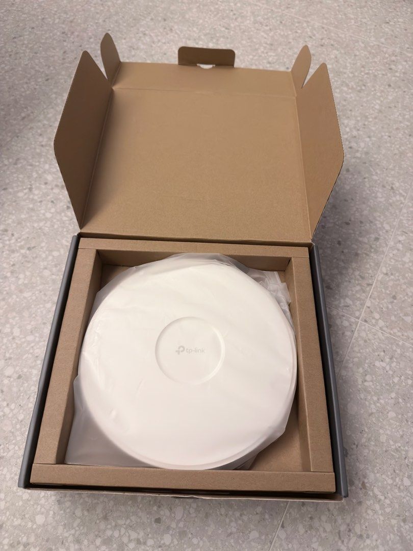 TP-Link Omada BE11000 Wi-Fi 7 Ceiling Mount Access Point460839610714705921