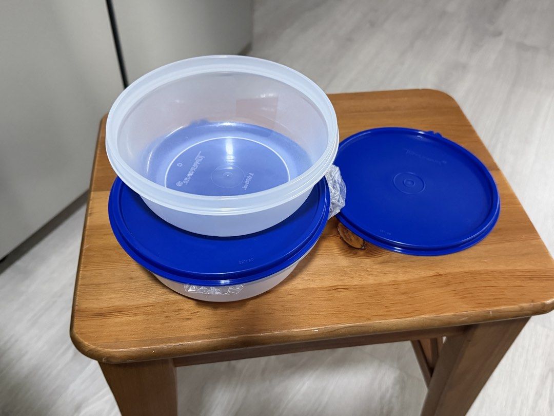 Tupperware Assorted Food Storage Containers460351326053345284