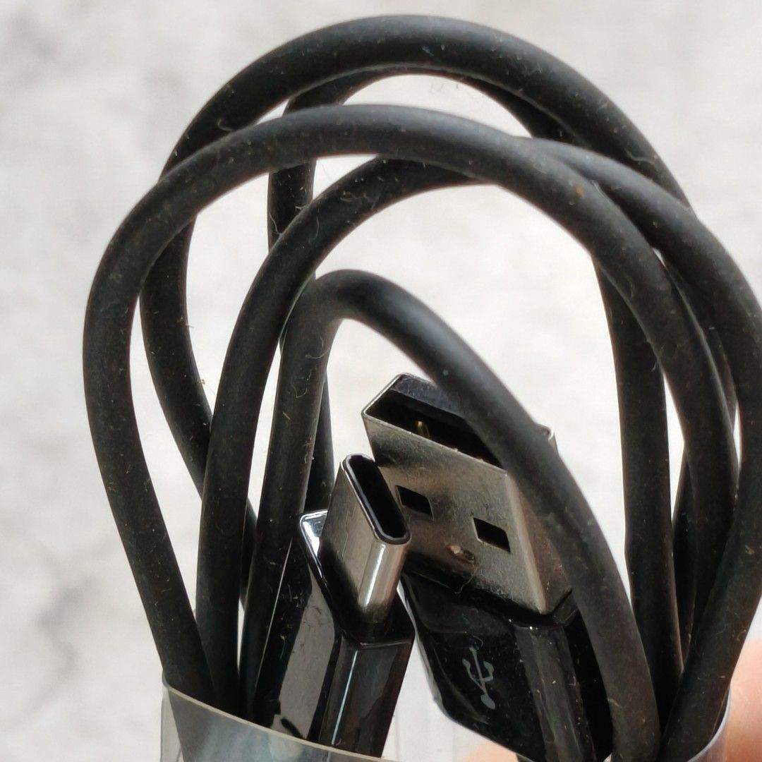 USB A to USB C Black Charging Wire Cable460050024880547841