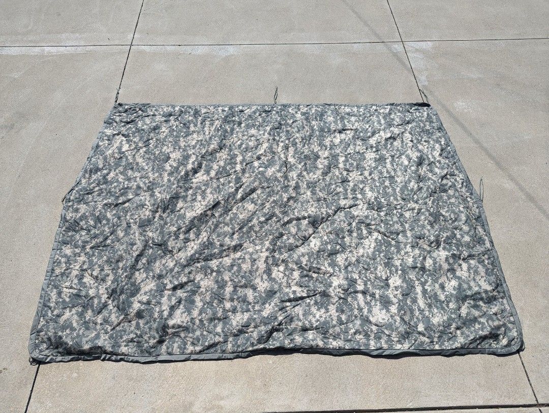 USGI poncho liner blanket "woobie" (Category: Hiking & Camping) located in Dasmarinas. Submitted by pequod (Listing ID 1439231377, Image 1). Description: check my profile to see my other items USGI Poncho liner blanket "Woobie" ₱2,000 Quantity:12 MOP: GCash & BPI MOD: Flash Express, LBC, & Lalamove .