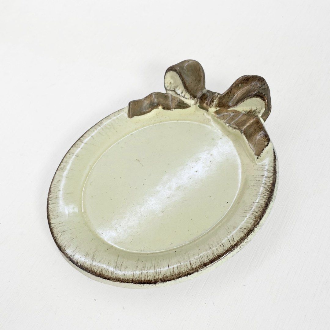 Vintage SOLDI Italy 1967 Hand Made Wooden Trinket Dish / Coaster Tray with Gold Bow (Authentic Mid-Century Florentine Woodcraft) (Category: Vintage Collectibles) located in Tagaytay City. Submitted by barenwolf (Listing ID 1439133915, Image 1). Description: Bring a touch of 1960s Italian elegance to your home! 🇮🇹✨ Up for grabs is an authentic, rare mid-century vintage trinket dish crafted by SOLDI in Italy, dated 1967. This beautiful piece feat