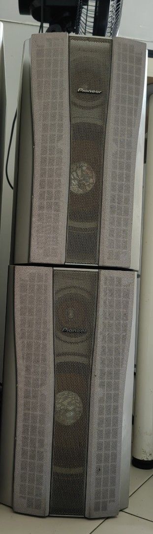 Vintage Speaker Set466809103120476160