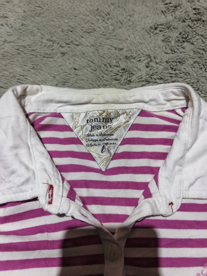 Vintage Tommy Hilfiger polo (Category: Shirts) located in Manila. Submitted by vyre.archive (Listing ID 1439070803, Image 3). Description: .